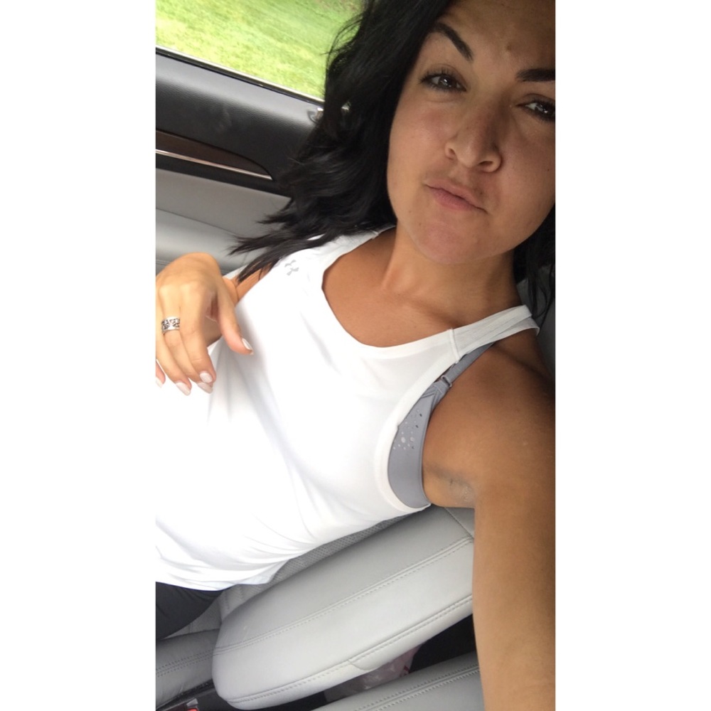 Meet your Posher, Lauren